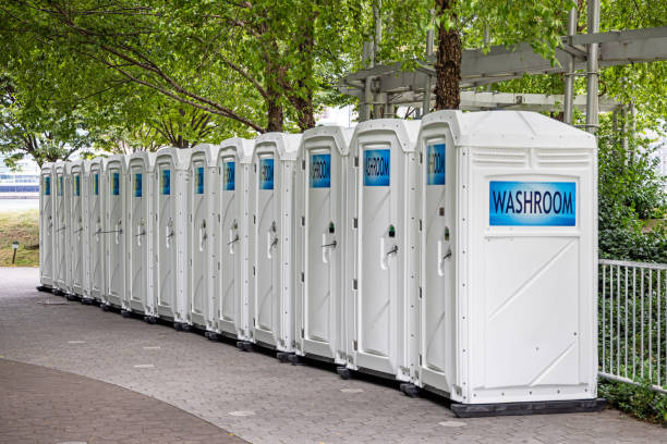 Best Porta potty rental near me  in Leonard, TX